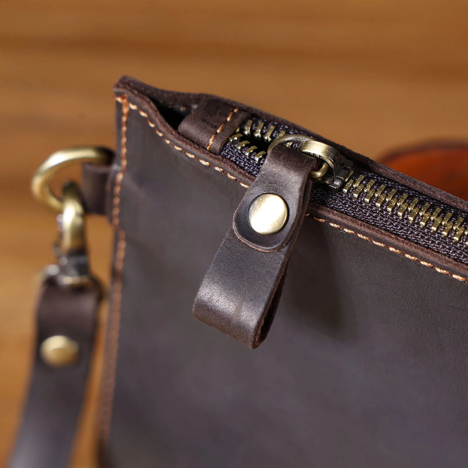 The Blackwood Strongbox | First-Layer Genuine Leather Structured Executive Vault