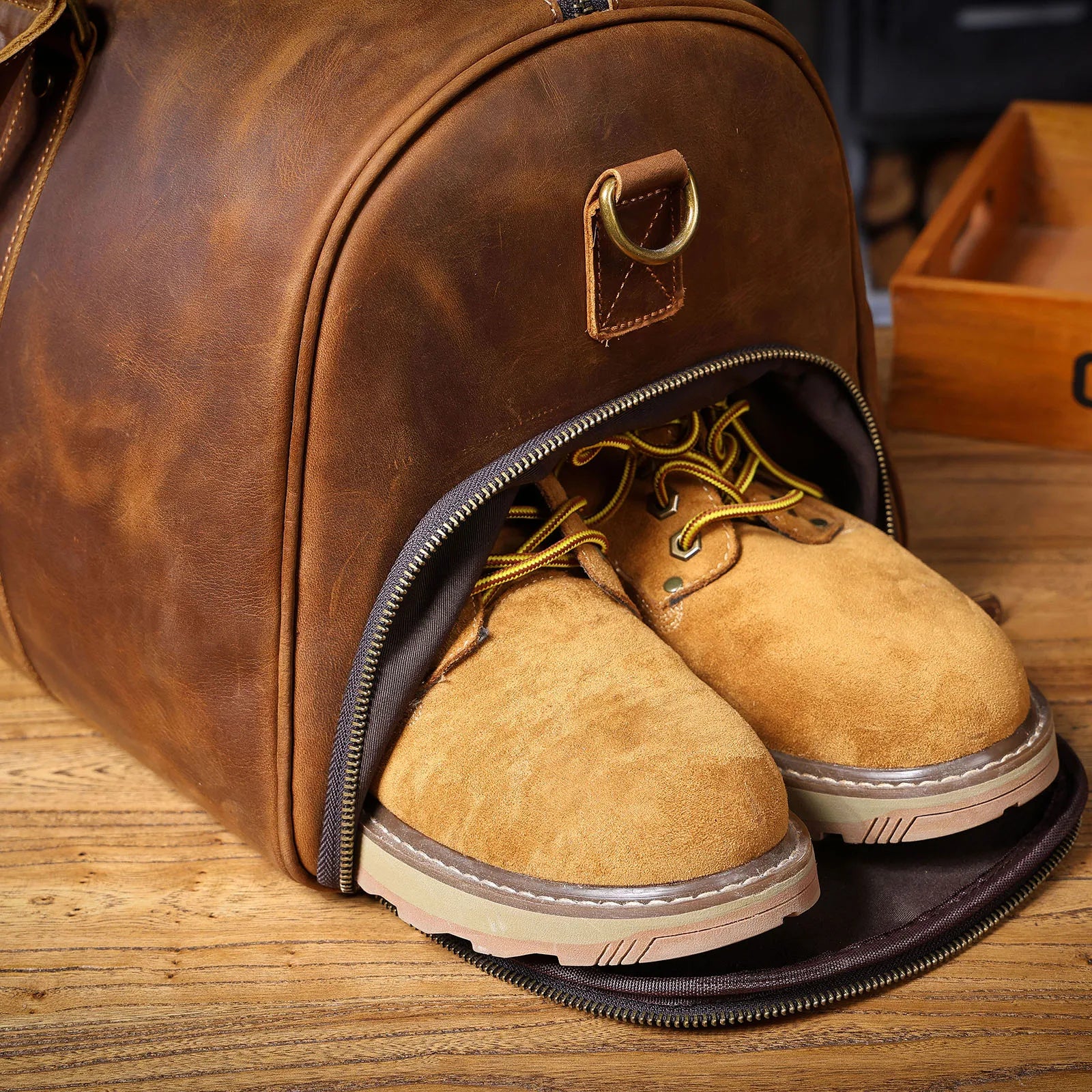 The Artisan | Handcrafted Full-Grain Leather Frontier Weekender