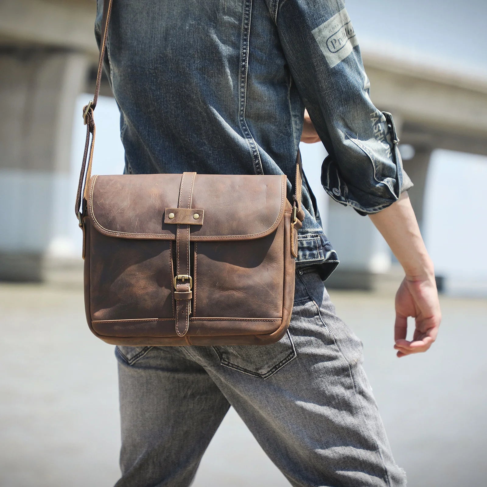 Sac bandoulière en cuir italien fait main | Le cartable vintage 12" The Dispatch
