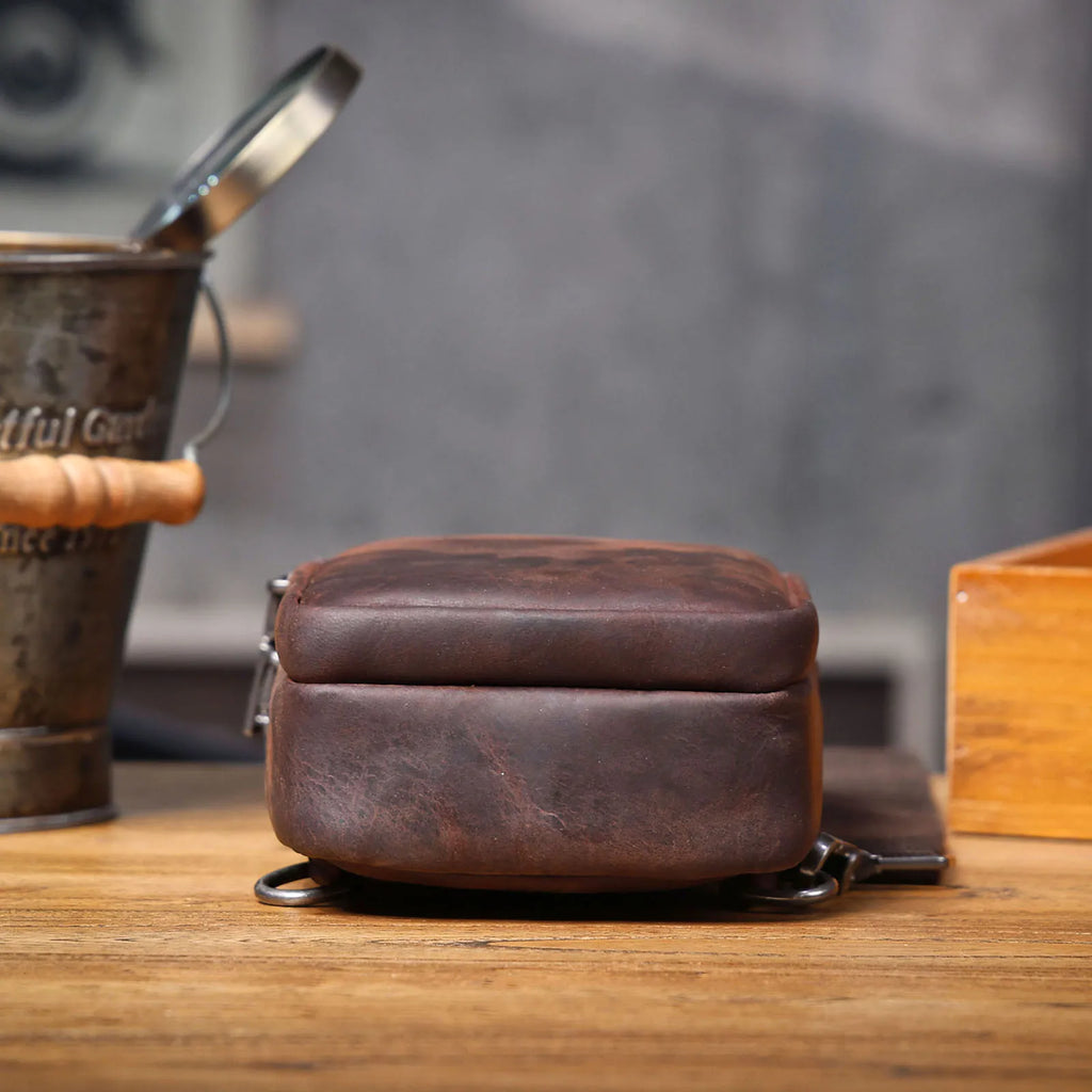 Le Saddle-Chest | Sac bandoulière de grande capacité en cuir pleine fleur véritable