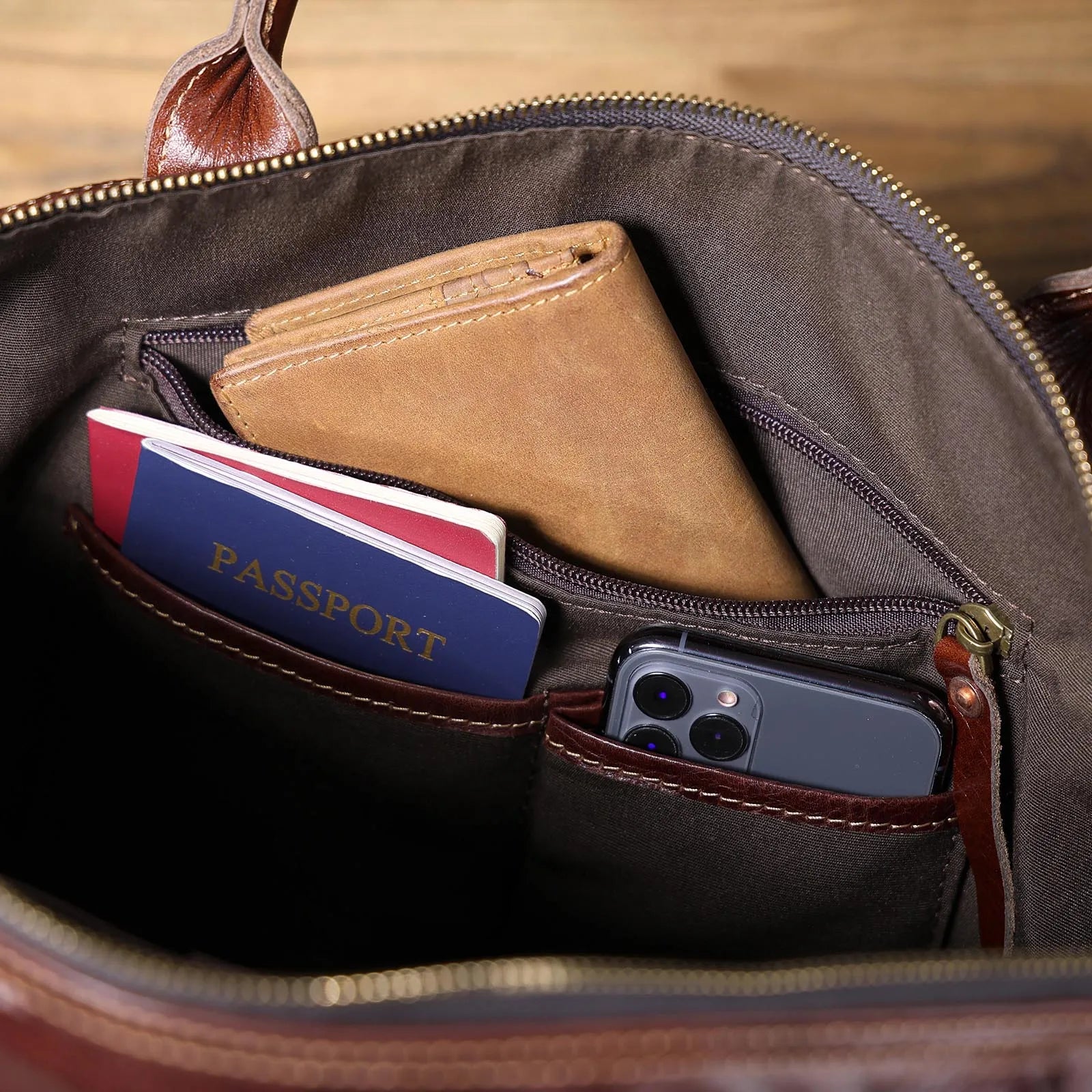 The Outbound | 19-Inch Italian Cowhide Frontier Duffel & Weekender