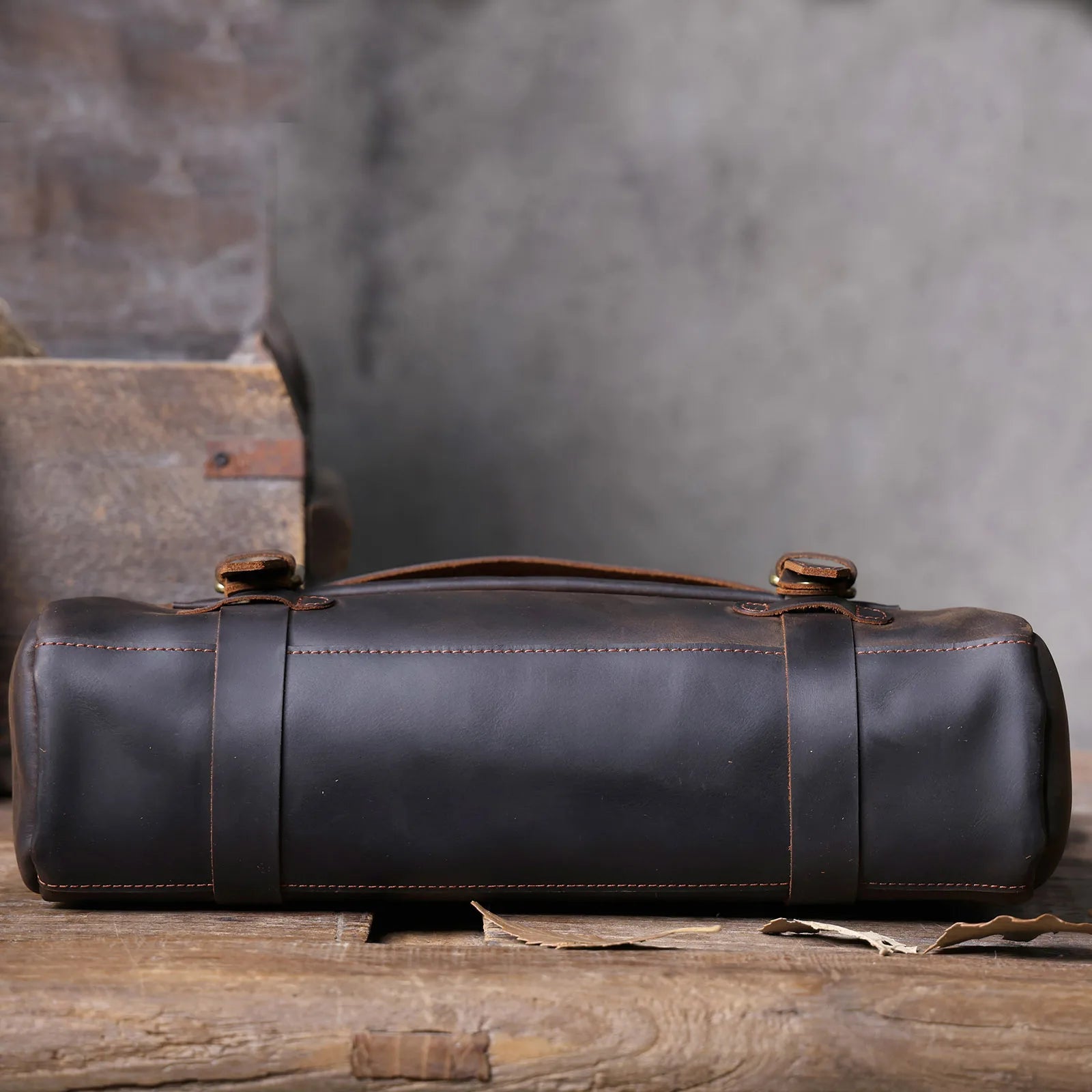 The Pony Express | Sac bandoulière Frontier en cuir Crazy Horse fait à la main