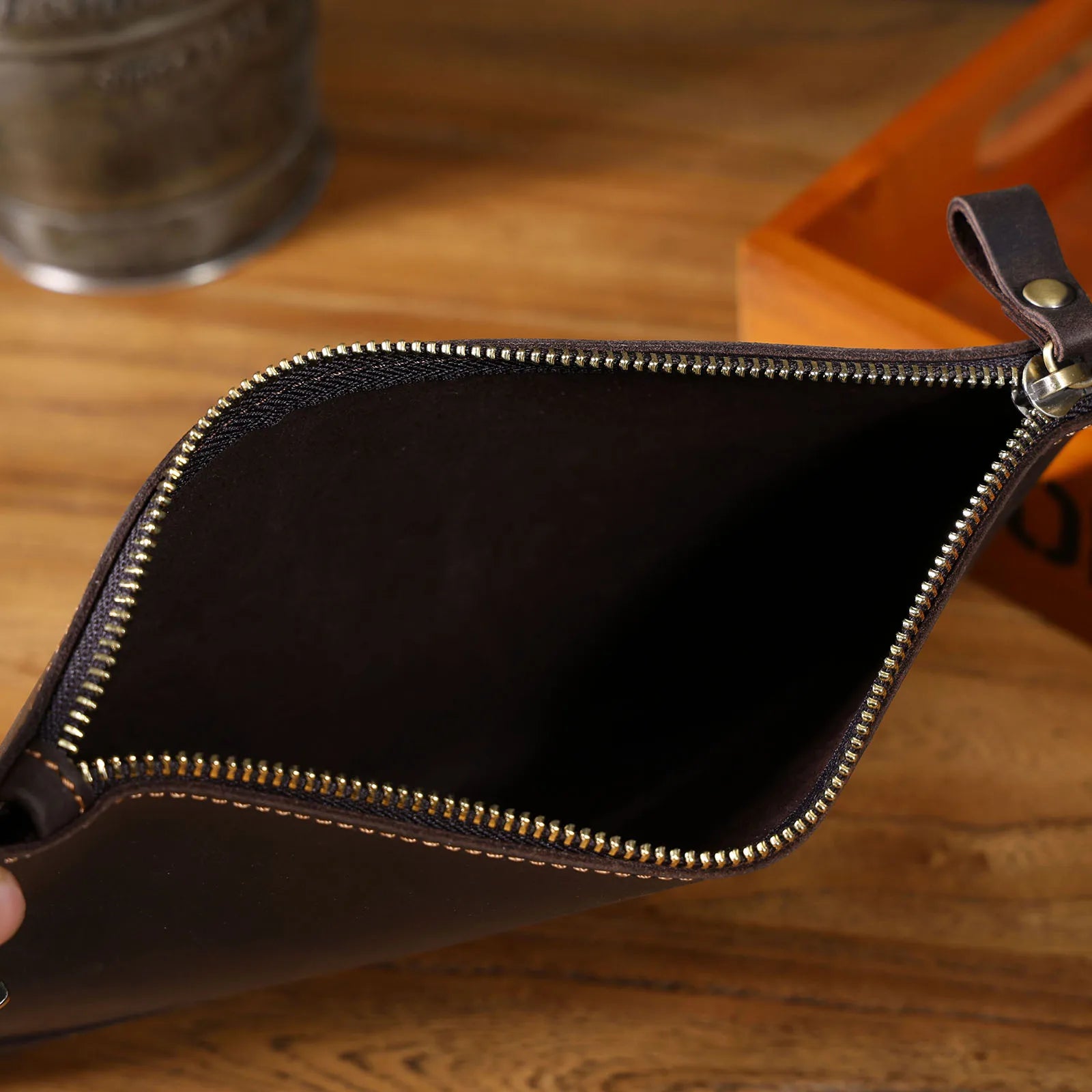 The Blackwood Strongbox | First-Layer Genuine Leather Structured Executive Vault