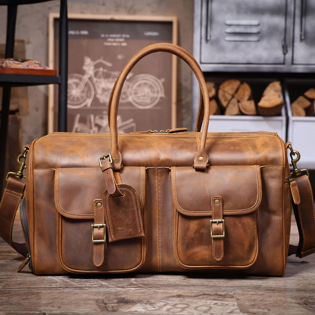 The Iron-Horse | Handgefertigte Overland Duffel aus Crazy Horse Leder