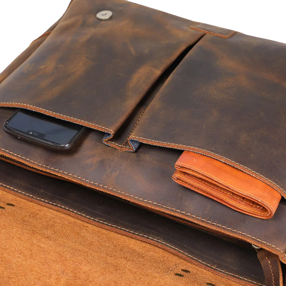 Le Grit-Stone | Sacoche Frontier Dispatch en cuir Crazy Horse fait main