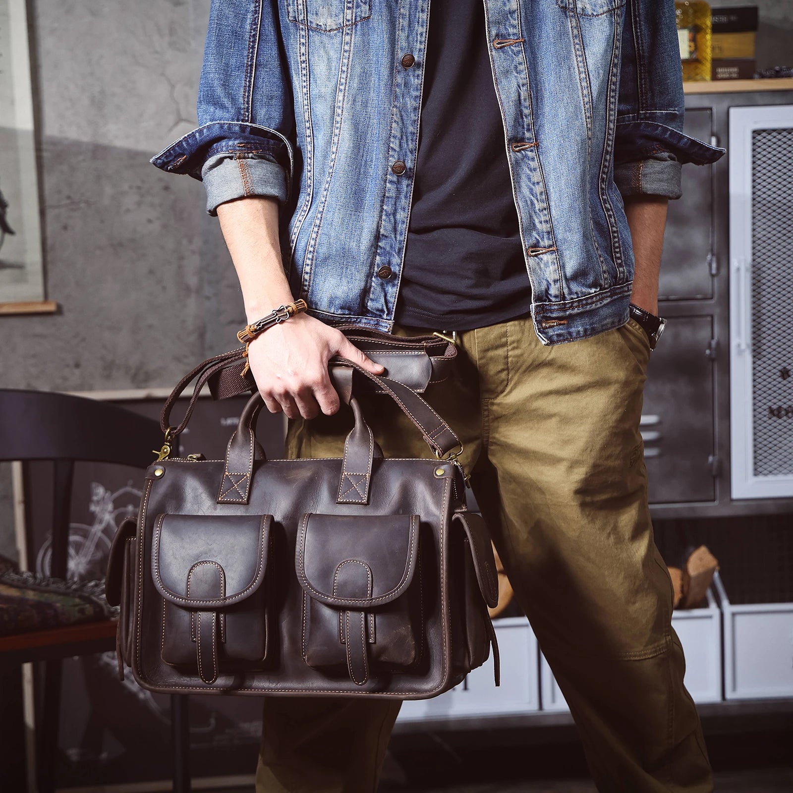 The Territory Dispatch | Full-Grain Crazy Horse Leather Executive Messenger