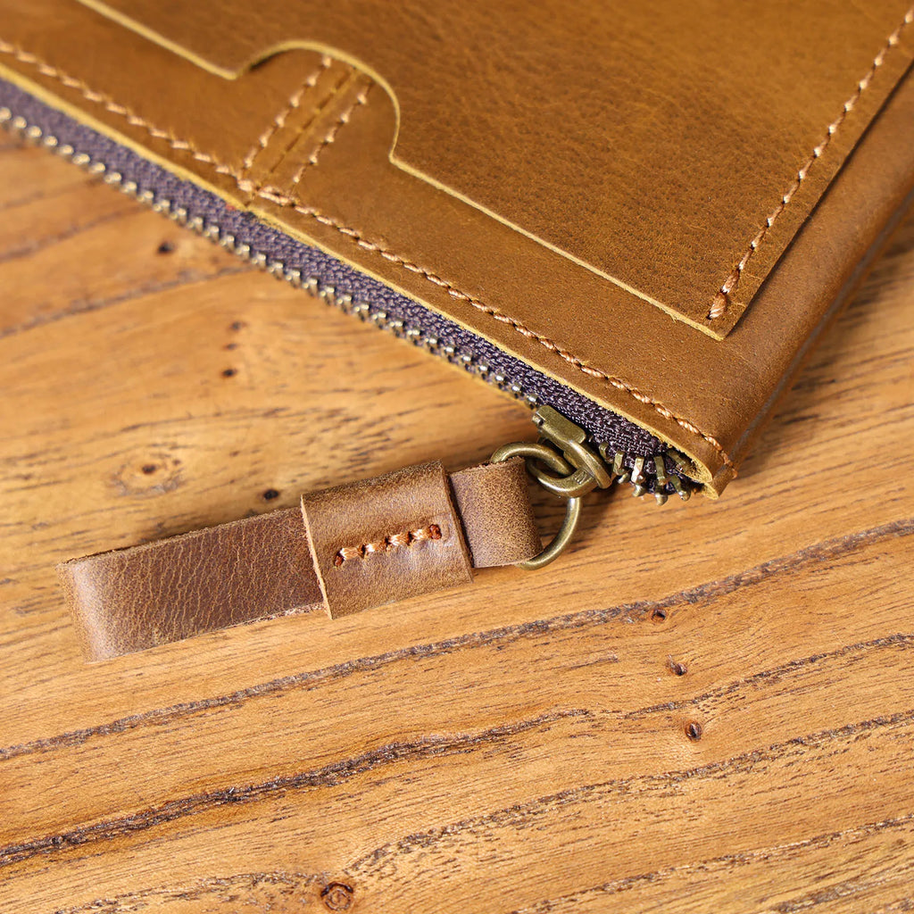 The Scout’s Shilling | Handcrafted Crazy Horse Leather Ultra-Lightweight Mini-Vault