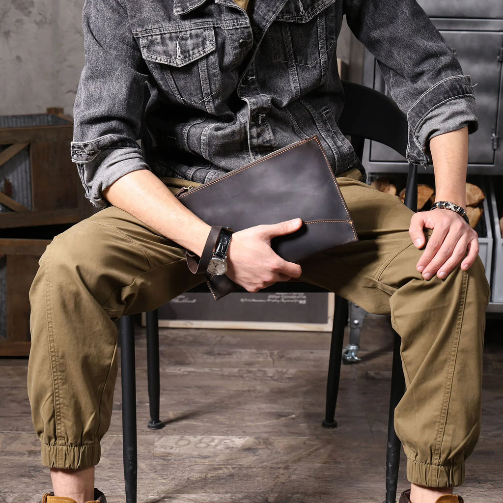 The Blackwood Strongbox | First-Layer Genuine Leather Structured Executive Vault