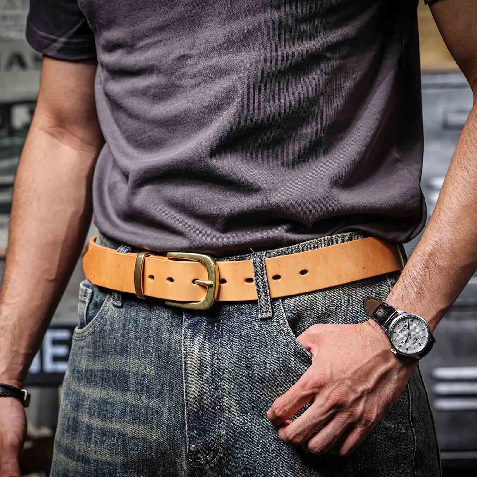 The Surveyor | Thickened Italian Cowhide & Solid Brass 3.5cm Frontier Anchor