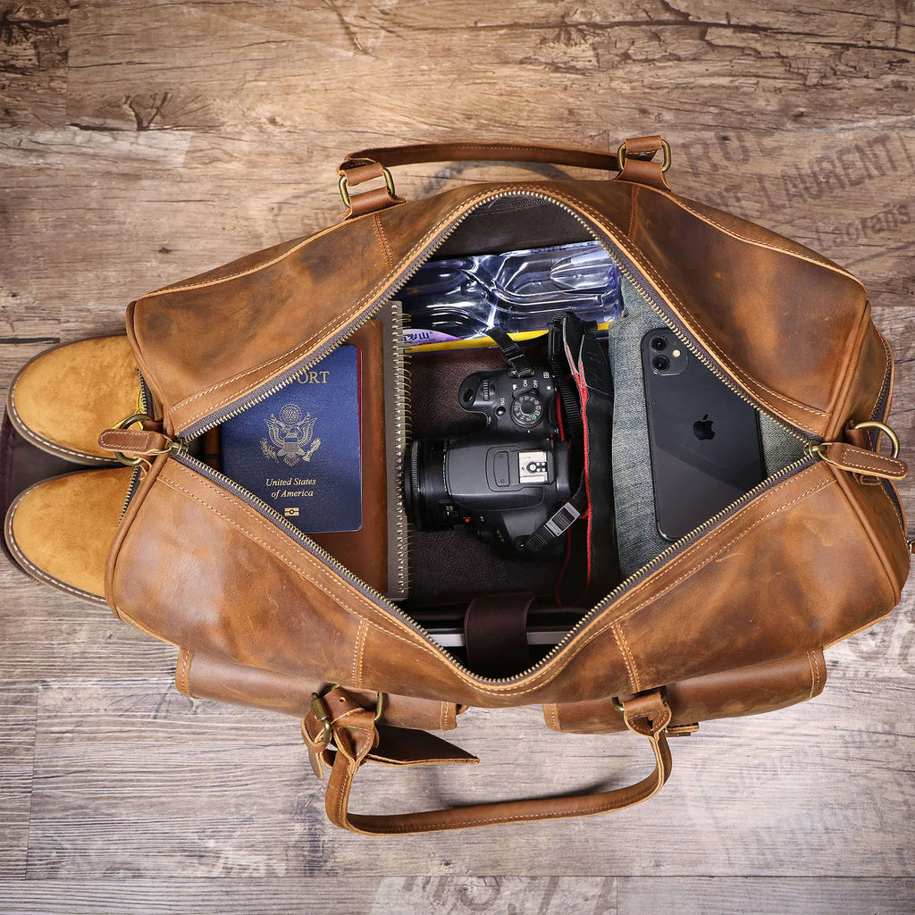 The Iron-Horse | Handgefertigte Overland Duffel aus Crazy Horse Leder