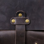 The Gavel | Serviette Frontier 16" en cuir Crazy Horse à cadre rigide