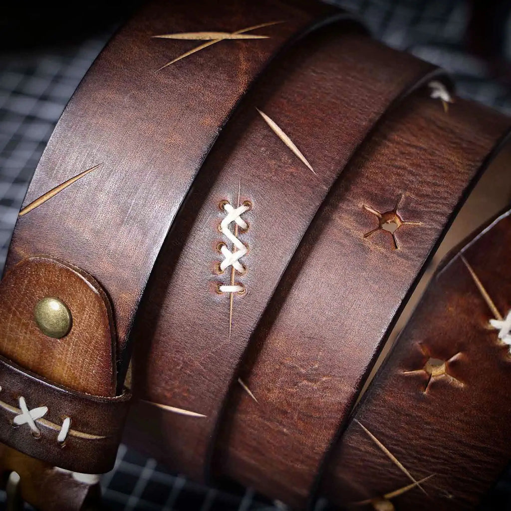 The Brass-Tacks | Ceinture Frontier en Cuir de Vachette Italien Épaissi et Laiton Massif