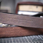 The Iron-Clad | Ceinture Frontier en cuir de vache italien épais et acier inoxydable (coffret cadeau)