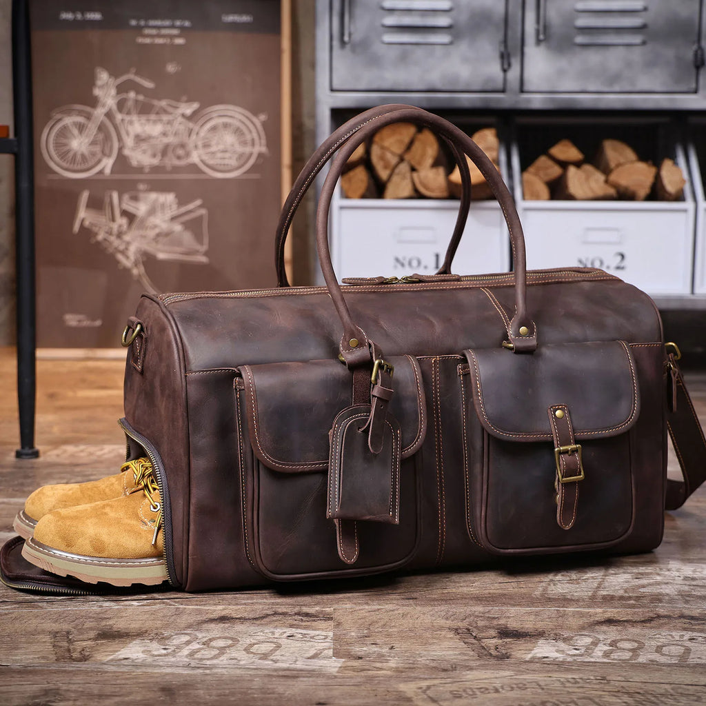 The Iron-Horse | Handgefertigte Overland Duffel aus Crazy Horse Leder