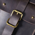 The Gavel | Serviette Frontier 16" en cuir Crazy Horse à cadre rigide
