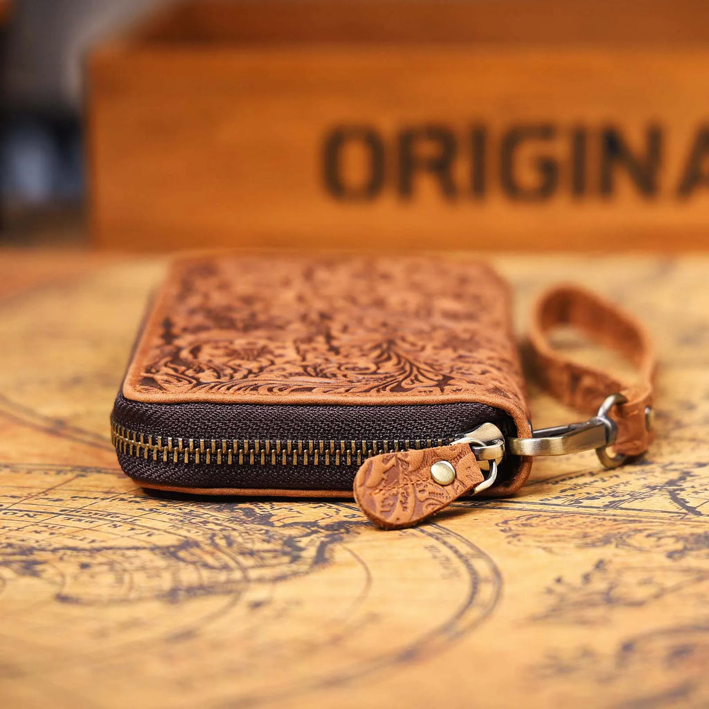 Le Ledger | Pochette longue et portefeuille de téléphone en cuir Crazy Horse fait main
