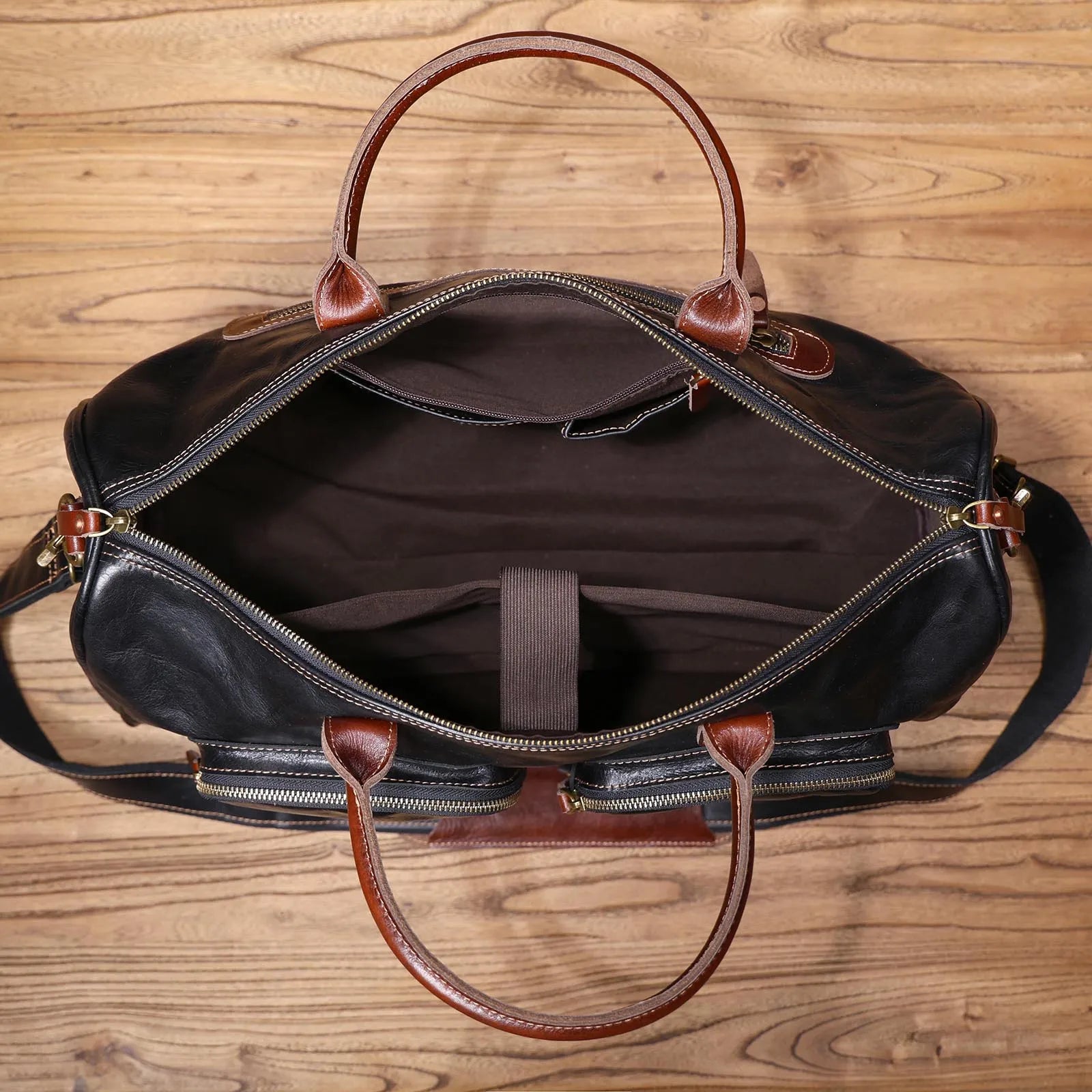The Outbound | Sac de voyage et weekender Frontier 19 pouces en cuir de vache italien