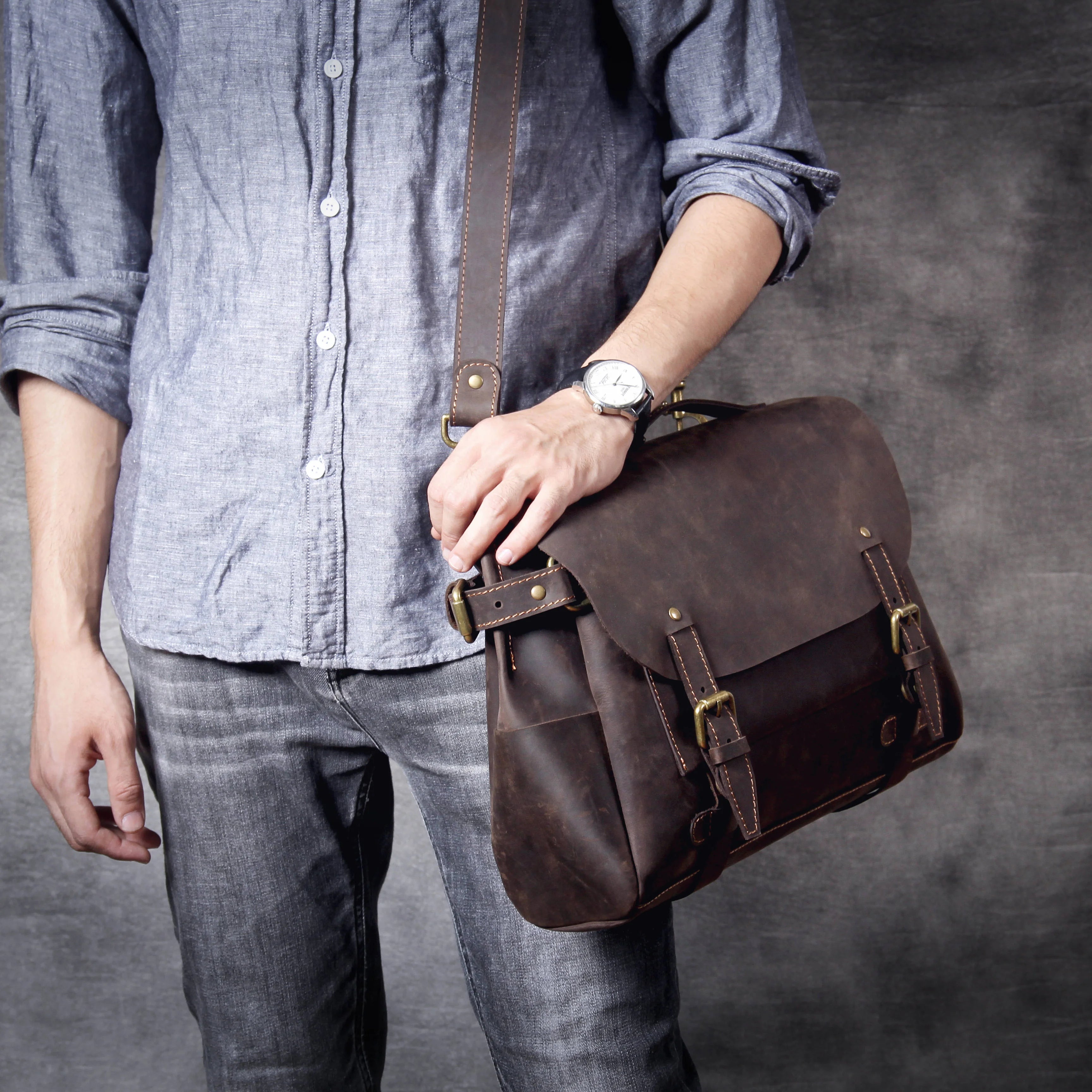 The Pony Express | Handcrafted Crazy Horse Leather Frontier Messenger