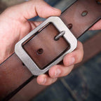 Le Cuirassé | Ceinture Frontier en Cuir de Vachette Italien Épaissi et Acier Inoxydable