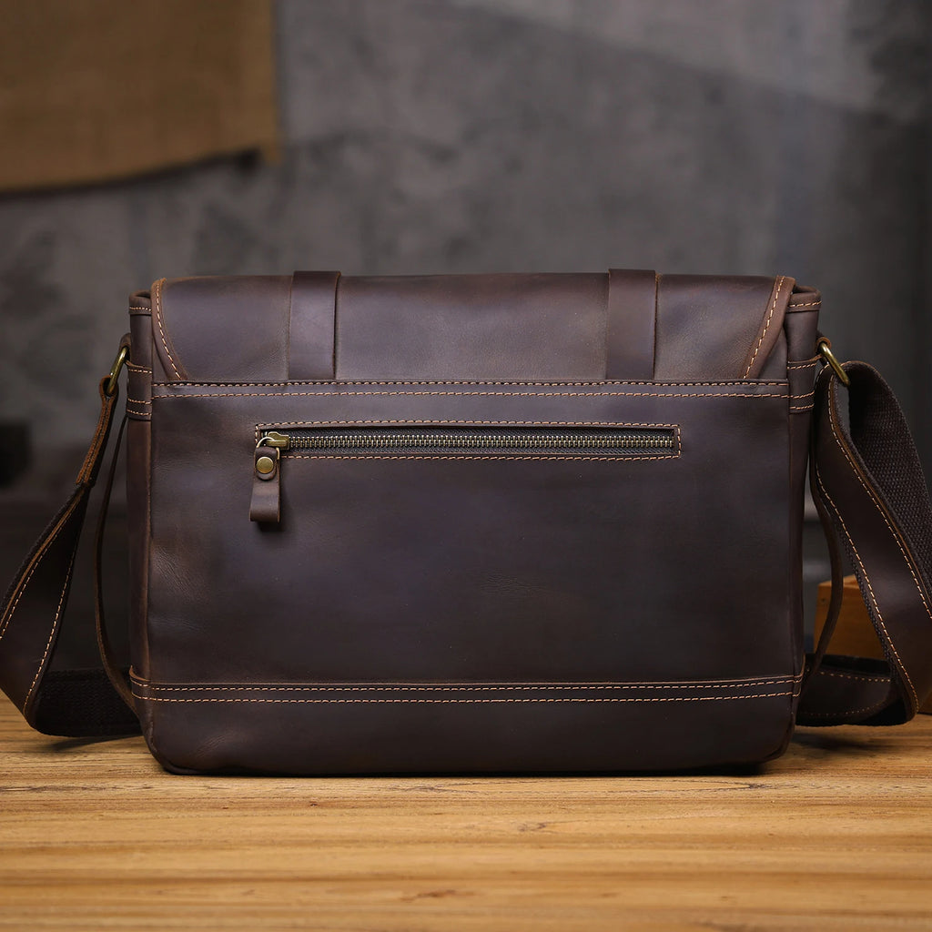 Le Sentry Messenger | Sac à bandoulière en cuir italien fait main