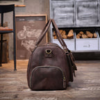 The Iron-Horse | Handgefertigte Overland Duffel aus Crazy Horse Leder