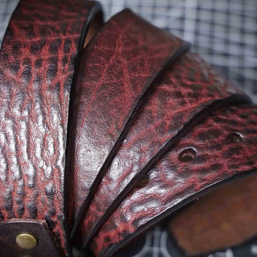 The Iron-Clad | Ceinture Frontier en cuir de vache italien épais et acier inoxydable (coffret cadeau)