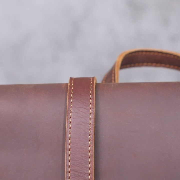 Der Range-Runner | Handgefertigter Frontier-Rucksack aus Crazy Horse Leder