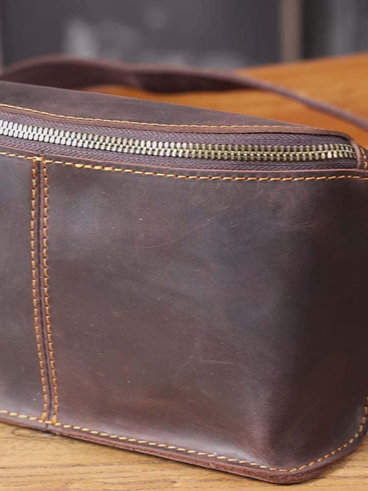 The Outrider | Handcrafted Crazy Horse Leather Frontier Scout-Sling