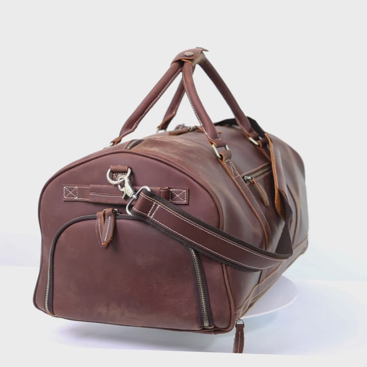 The Quartermaster | Full-Grain Leather Multi-Pocket Frontier Duffel